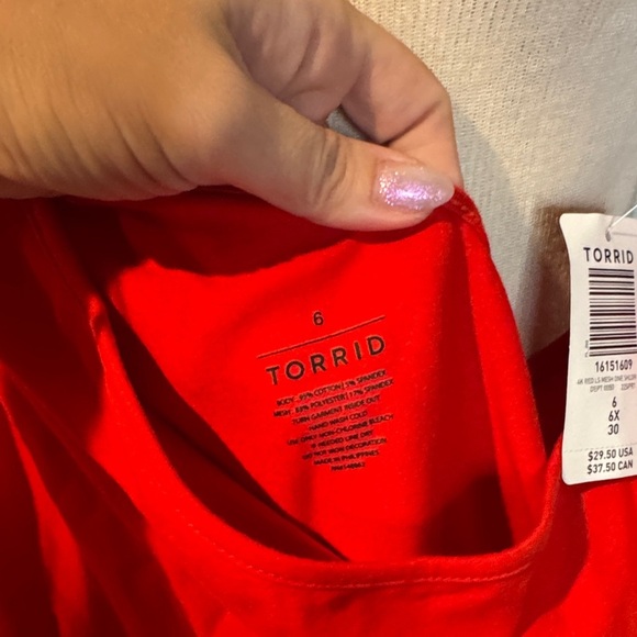 Torrid Bright Red off shoulder blouse sz 6x NWT - Picture 2 of 5